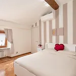 Scaldacuore - Historic Filatoio Apartment Bergamo